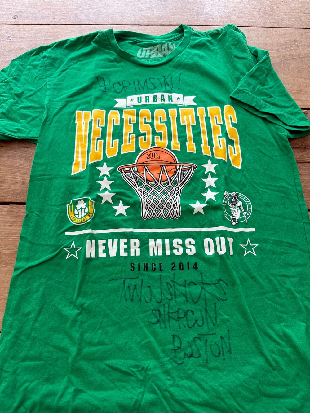 Urban necessities signed boston sneakercon tshirt size medium